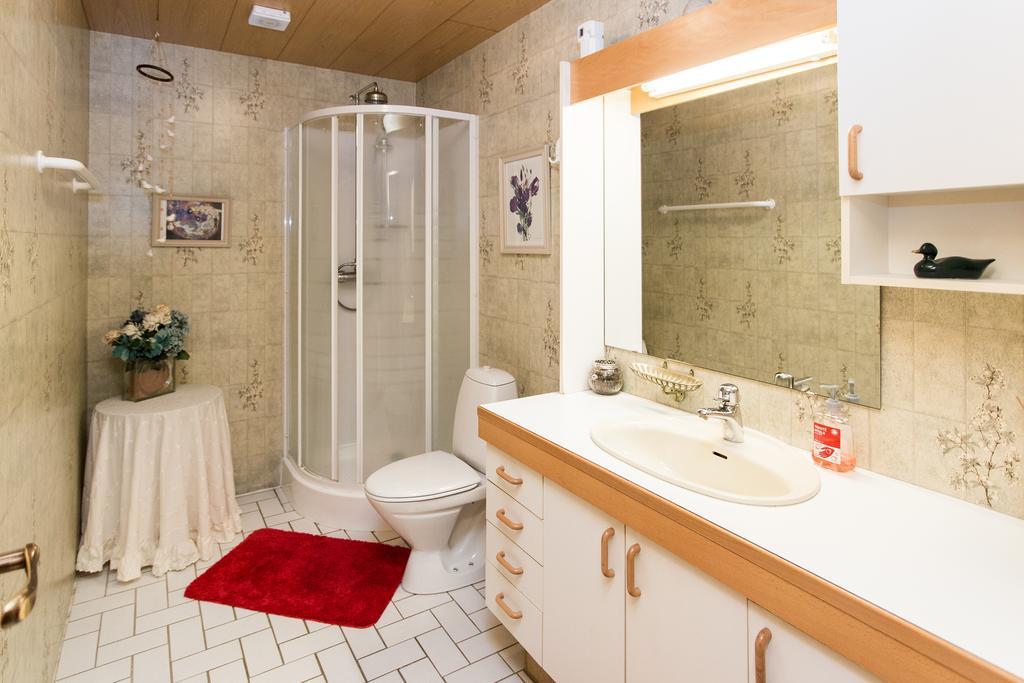 Guesthouse Fludir Bagian luar foto