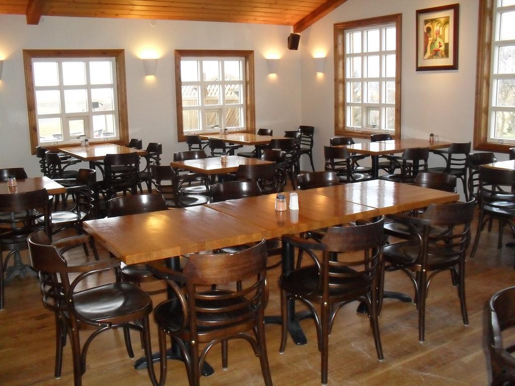 Guesthouse Fludir Bagian luar foto